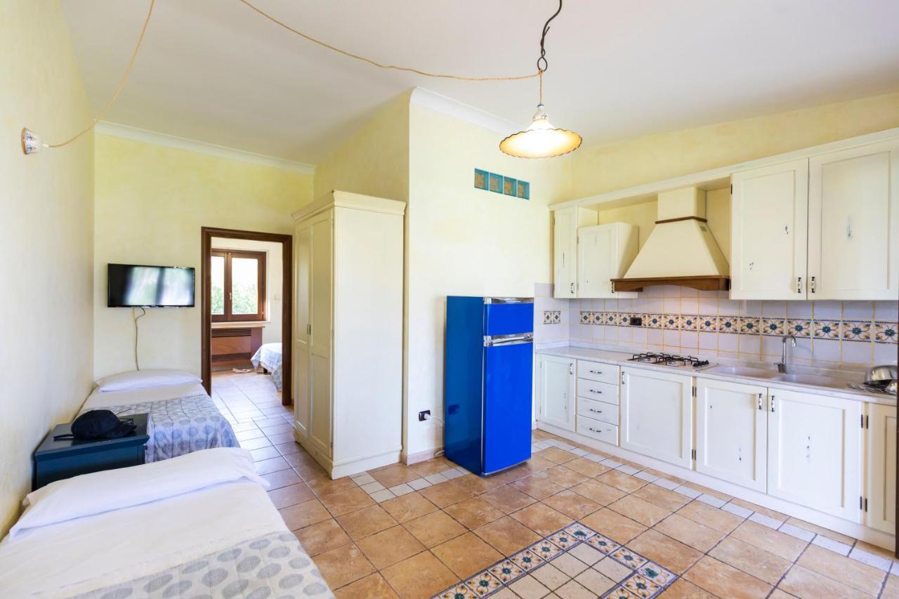 Borgo Donna Canfora Capo Vaticano Exterior photo