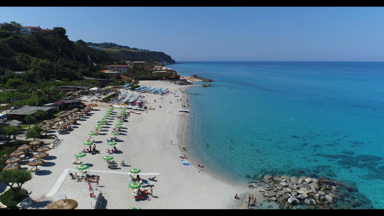 Borgo Donna Canfora Capo Vaticano Exterior photo
