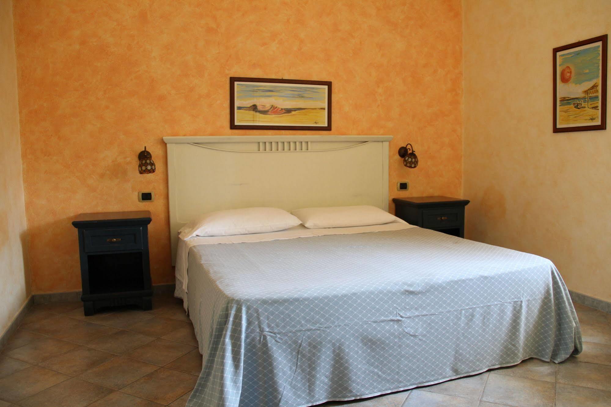 Borgo Donna Canfora Capo Vaticano Exterior photo